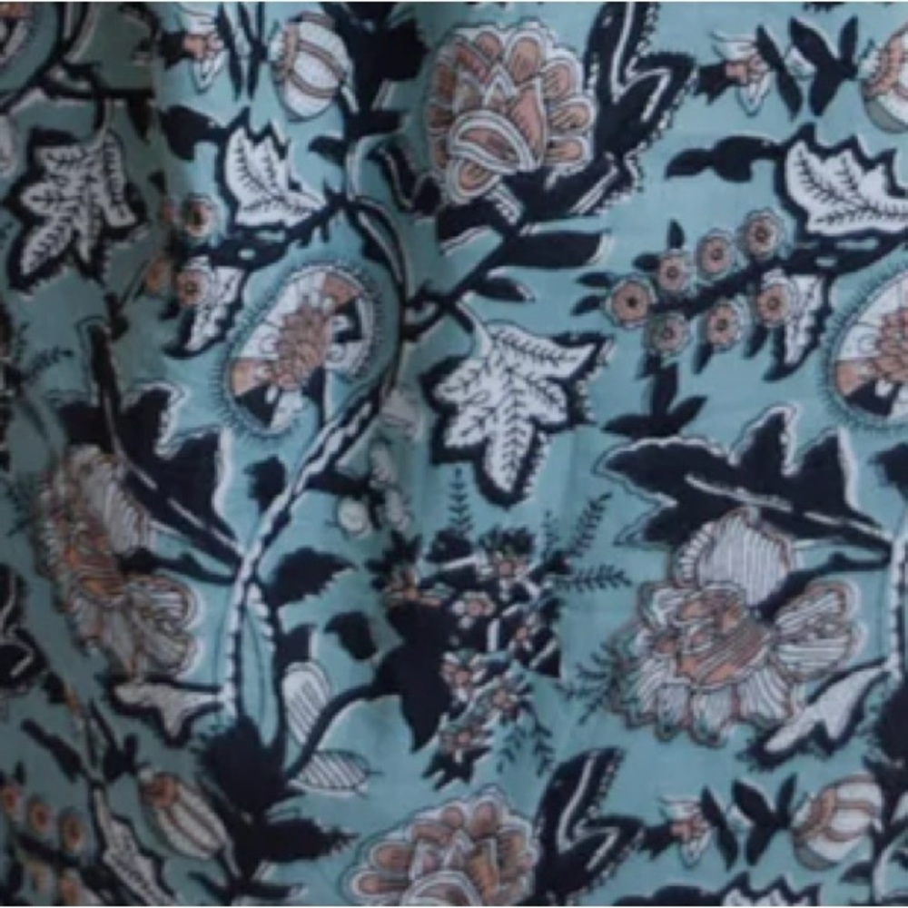Never a Wallflower Block Print top, NWT, Small - Picture 9 of 11